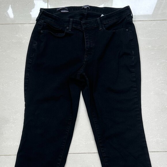 NYDJ Women's Black Jeans - Picture 2 of 7